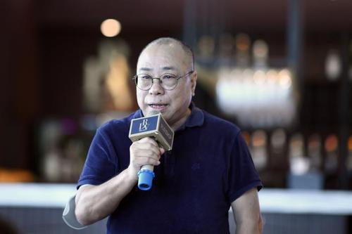 都优维尔学院文凭毕业证样本照片